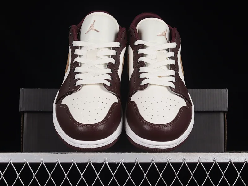 All categories Air Jordan Jordan series basketball shoes Air Jordan 1 Low Z version Air Jordan 1 Low AJ1 Joe 1 white coffee color low-top cultural casual sneakers DC0774-200